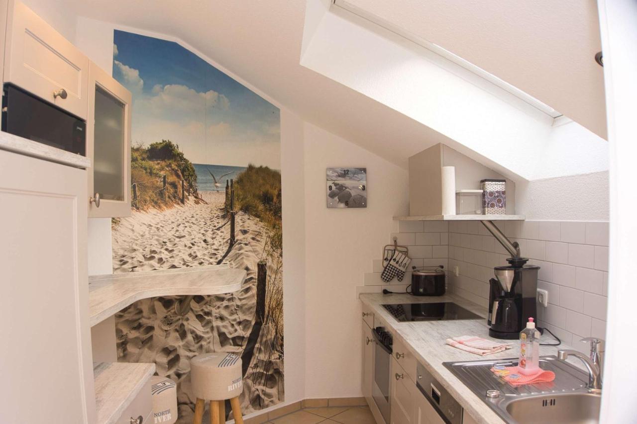 Balkon Mit Traumhaften Meerblick, Gratis Nutzung Vom Ahoi Erlebnisbad Und Sauna In Sellin Duenenhaus Fewo05 เกอเรน ภายนอก รูปภาพ